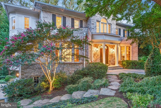 3950 27th Rd N, ARLINGTON