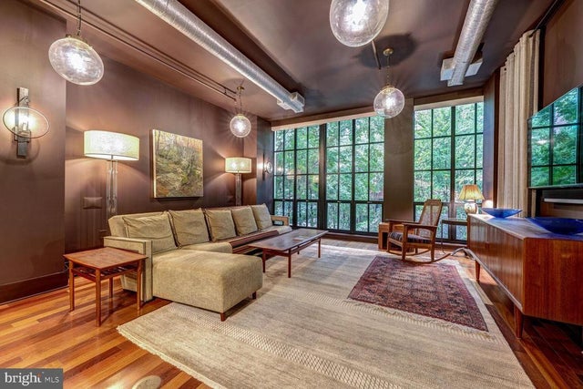 1615 N Queen St #m303, ARLINGTON