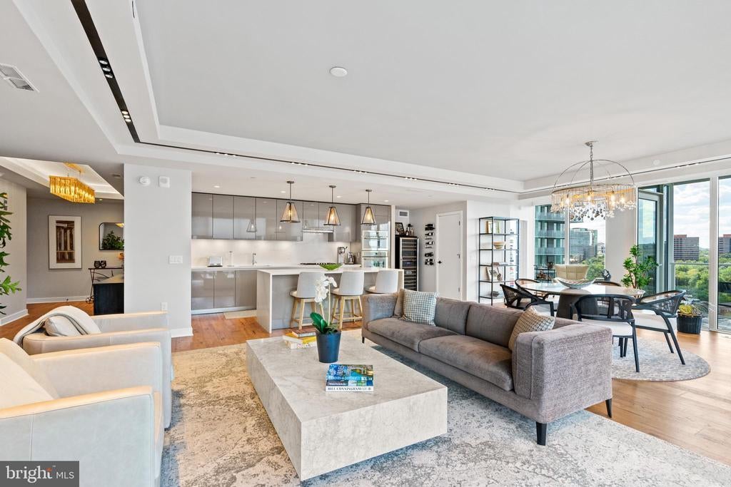 1781 N Pierce St #1201, ARLINGTON