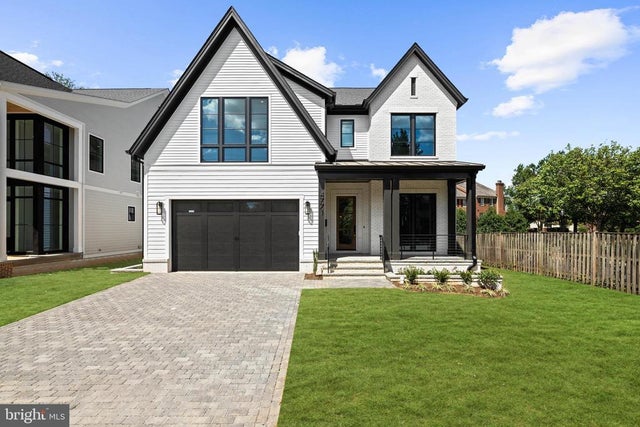 4771 26th St N, ARLINGTON