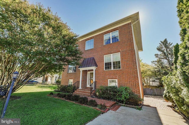 5120 20th St N, Arlington