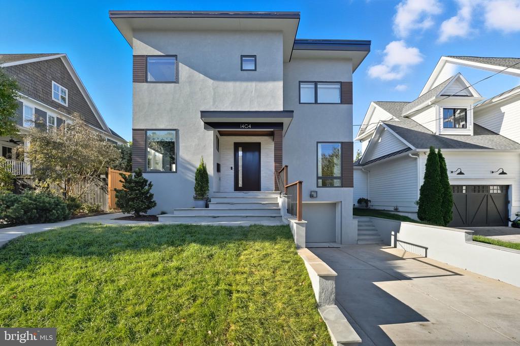 1404 N Herndon St, ARLINGTON