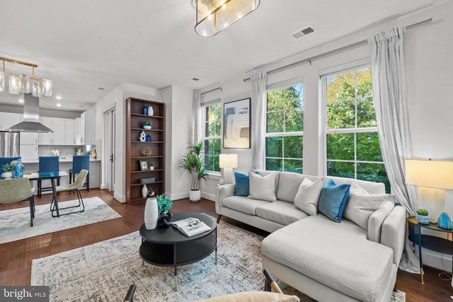 1411 Key Blvd #304, Arlington