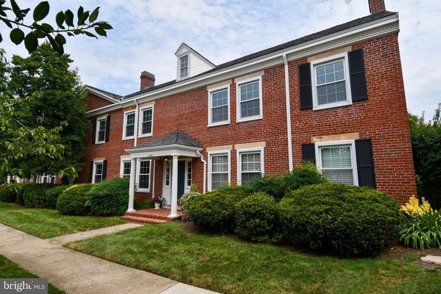 4437 S 36th St S #b2, Arlington