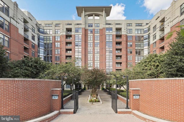 1021 N Garfield St #735, Arlington