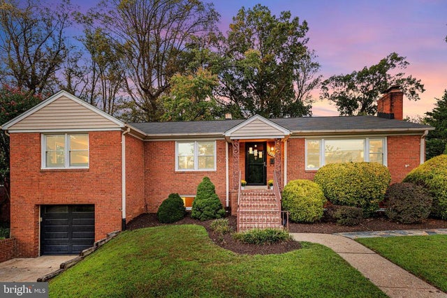 5223 Yorktown Blvd, Arlington