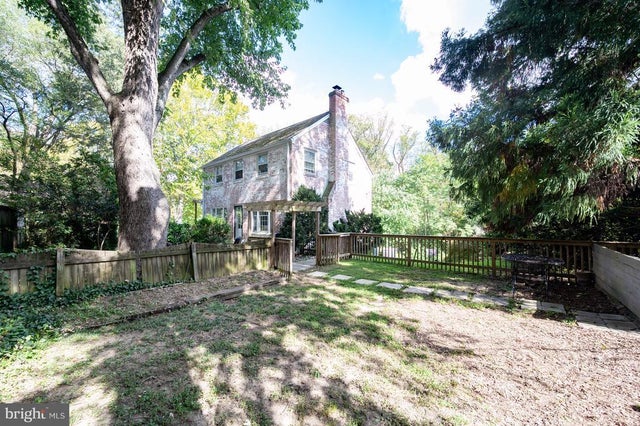 2460 N Utah St, Arlington