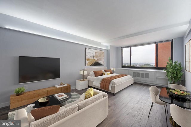 1011 Arlington Blvd #424, Arlington