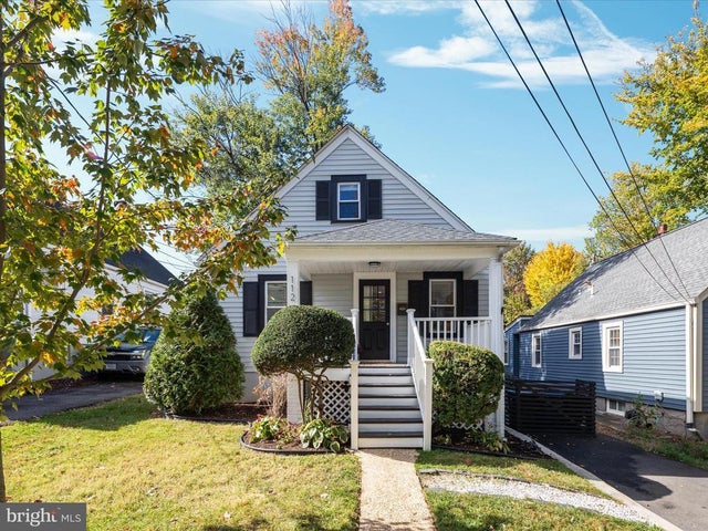 112 S Barton St, Arlington