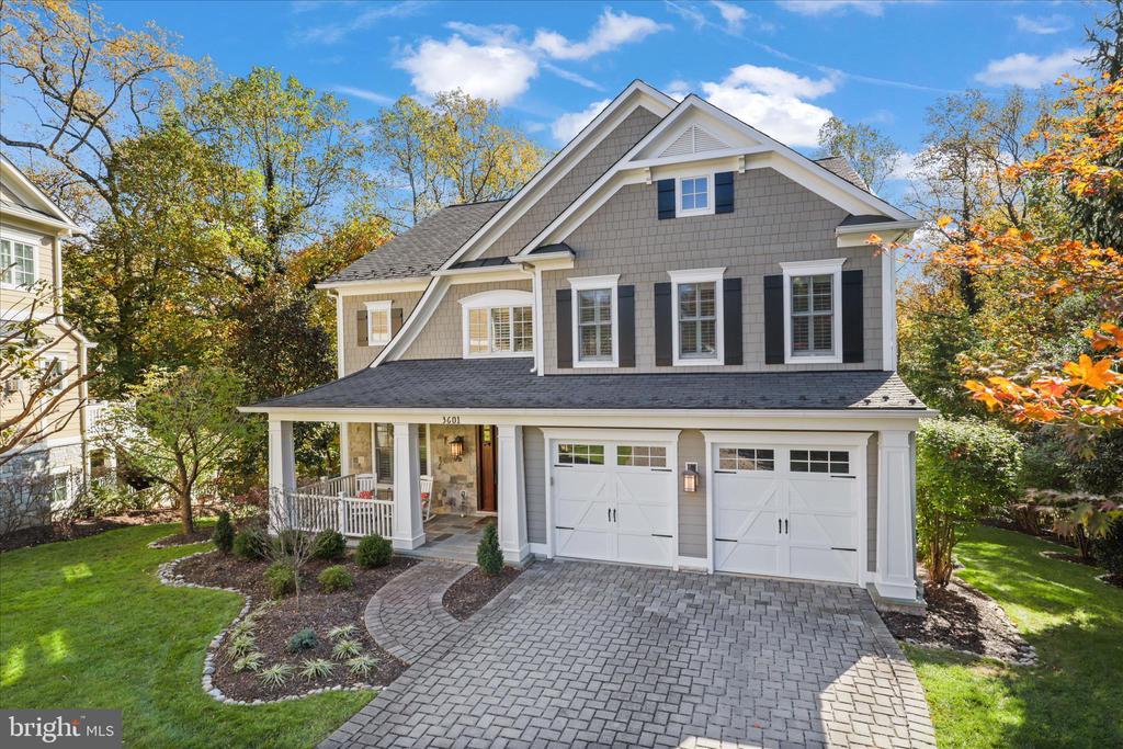 3601 27th St N, ARLINGTON