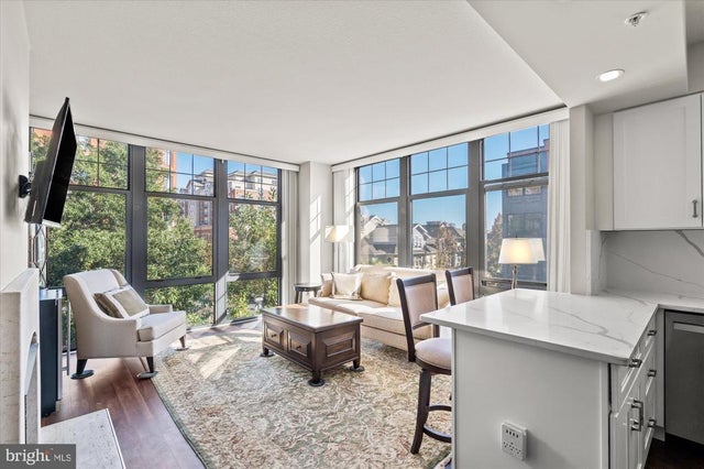 1021 N Garfield St #409, Arlington