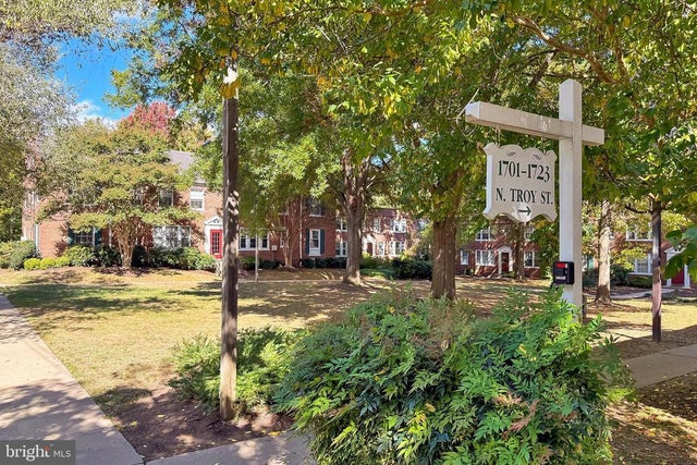 1723 N Troy St #8-405, Arlington