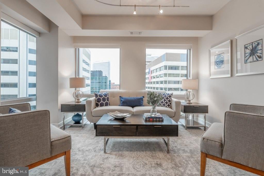 1111 19th St N #1403, ARLINGTON