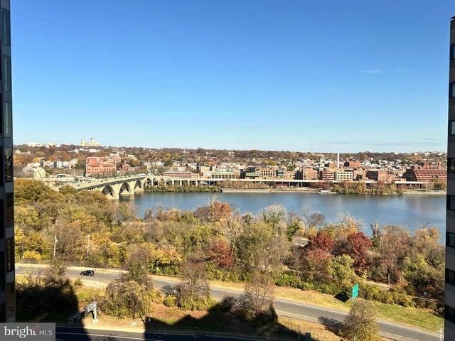 1111 N 19 St N #1509, Arlington