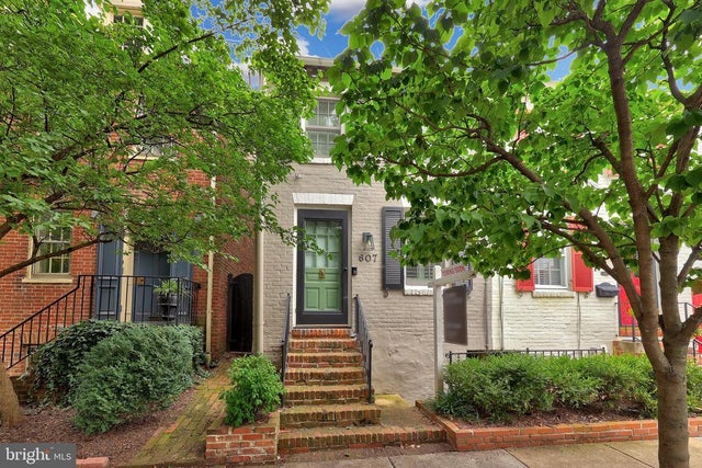 607 S Saint Asaph St, Alexandria