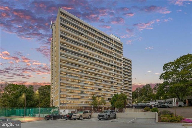 6101 Edsall Rd #702, Alexandria