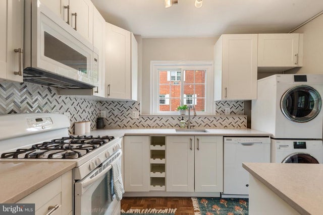 3614 Valley Dr, Alexandria