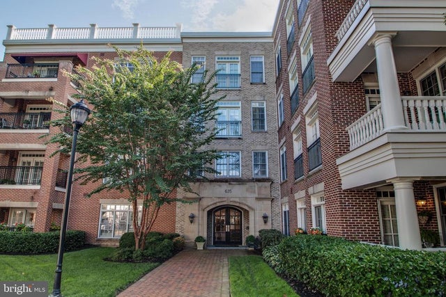 635 First St #404, ALEXANDRIA
