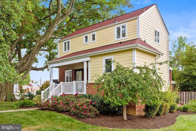 2708 Central Ave, Alexandria