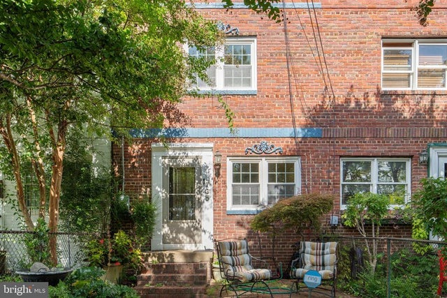 735 Bernard St, Alexandria