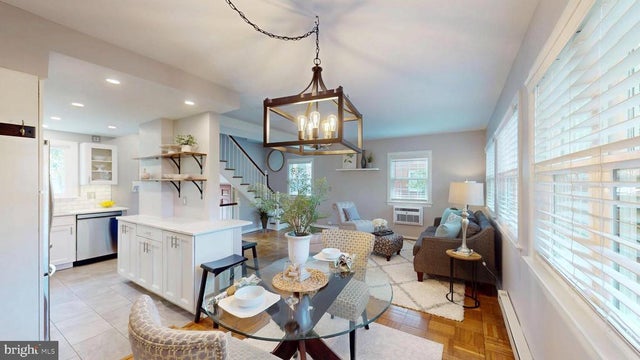 1627 Ripon Pl, Alexandria