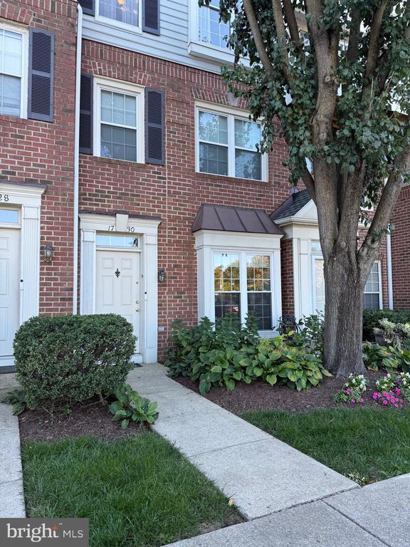 1730 Osage St, ALEXANDRIA