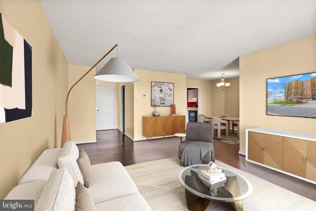 200 N Pickett St N #1515, Alexandria