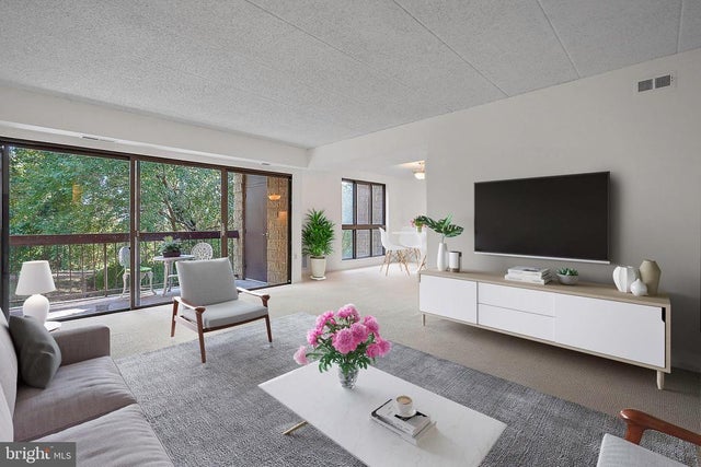 5160 Maris Ave #201, Alexandria