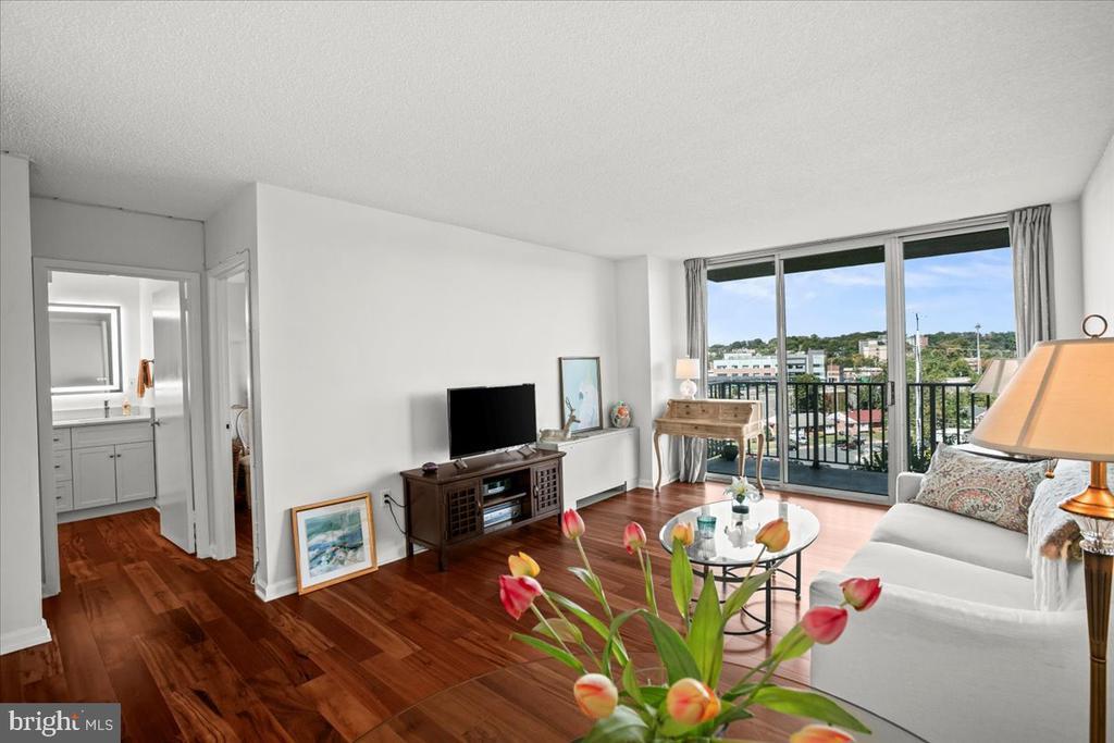 1225 Martha Custis Dr #715, ALEXANDRIA