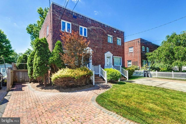 5-a Custis Ave E, Alexandria