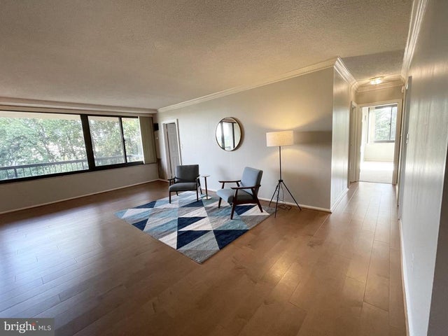 5500 Holmes Run Pkwy #506, Alexandria