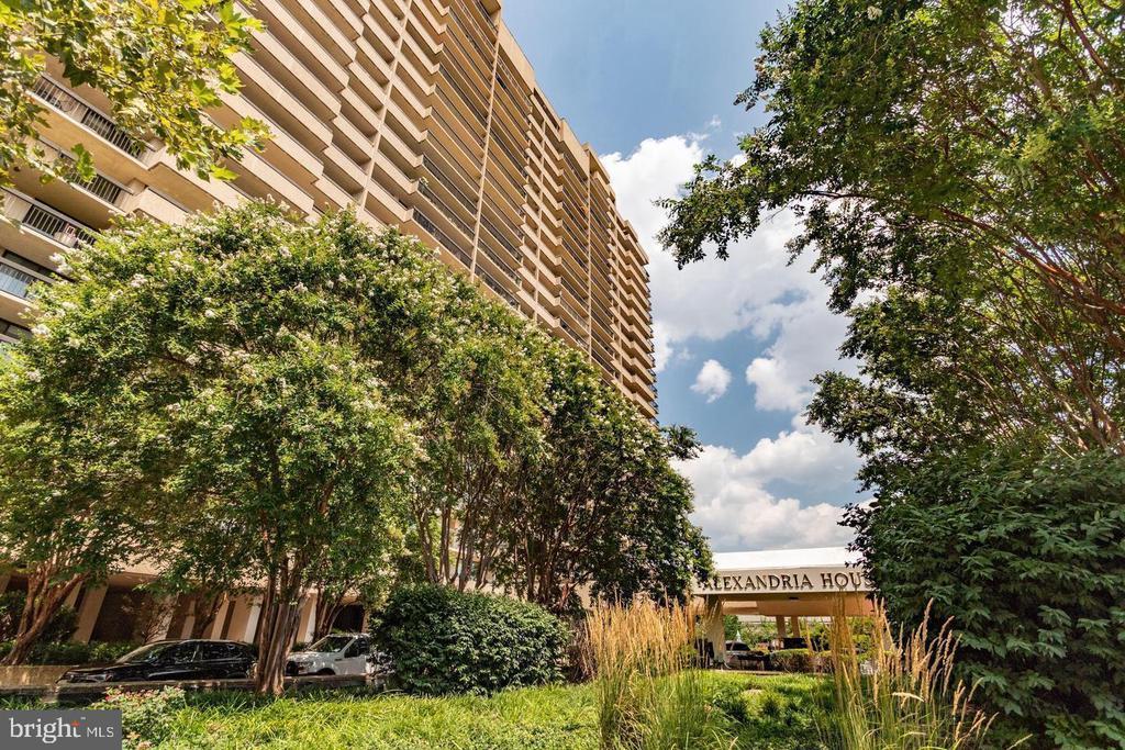 400 Madison St #603, ALEXANDRIA