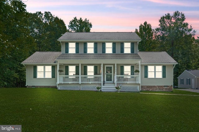 5394 Gatewood Rd, Woodford