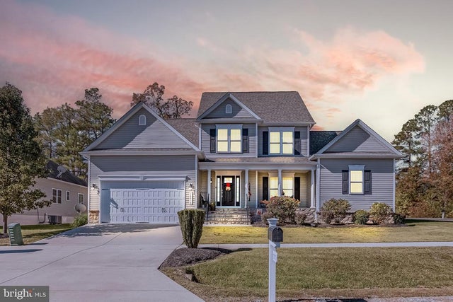 16010 Harrison Way, Bowling Green