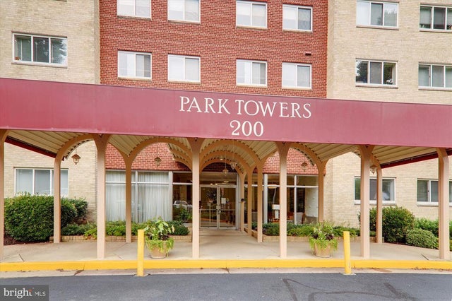 200 N Maple Ave #415, Falls Church