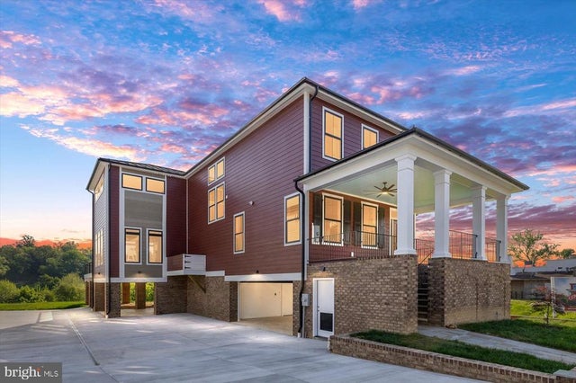 1111 Sophia St, Fredericksburg