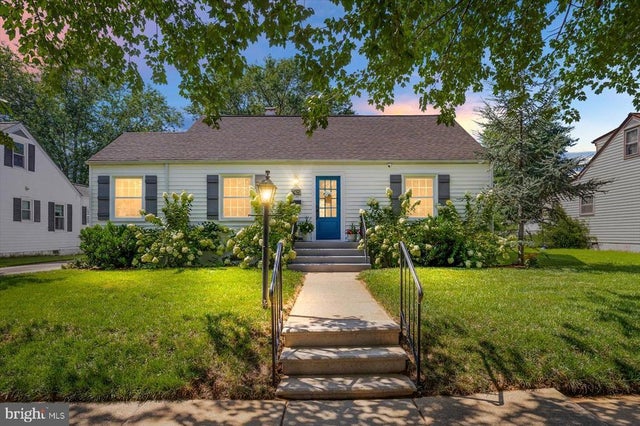 425 Woodford St, Fredericksburg