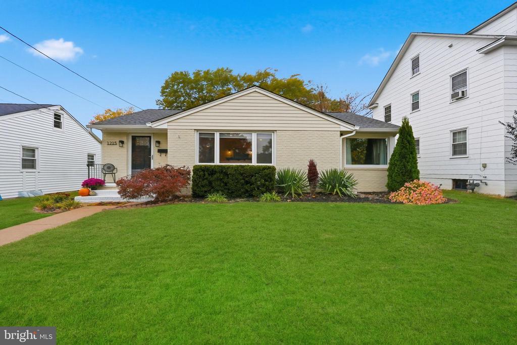 1215 Seacobeck St, FREDERICKSBURG