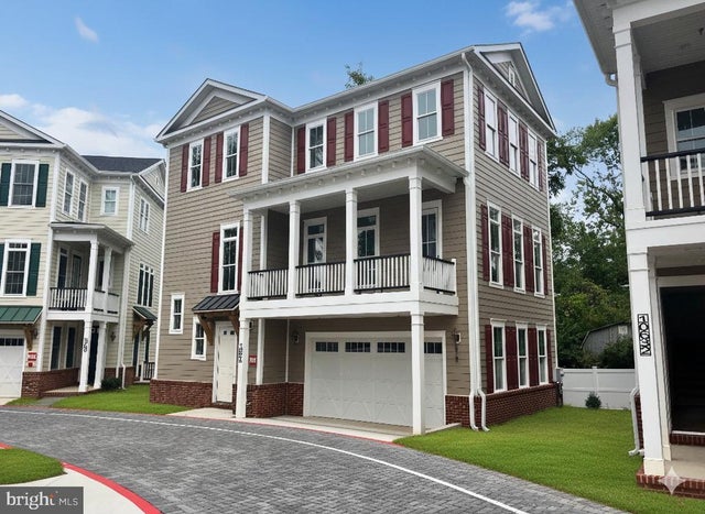 10634 Pocket Pl, Fairfax