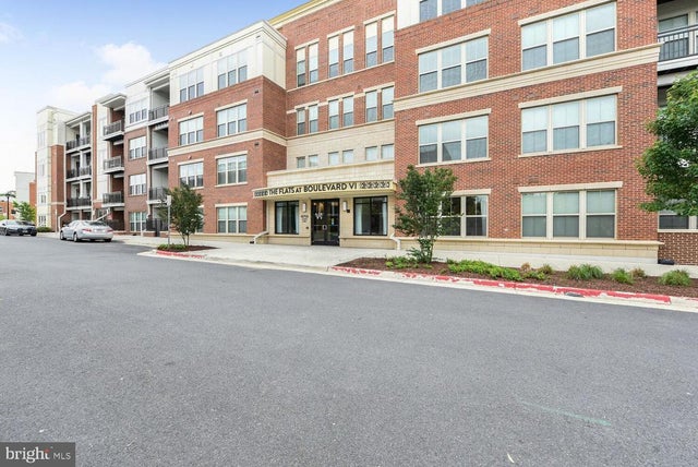 10755 Fairgrounds Dr #431, Fairfax