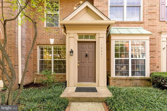 10351 Sager Ave, Fairfax