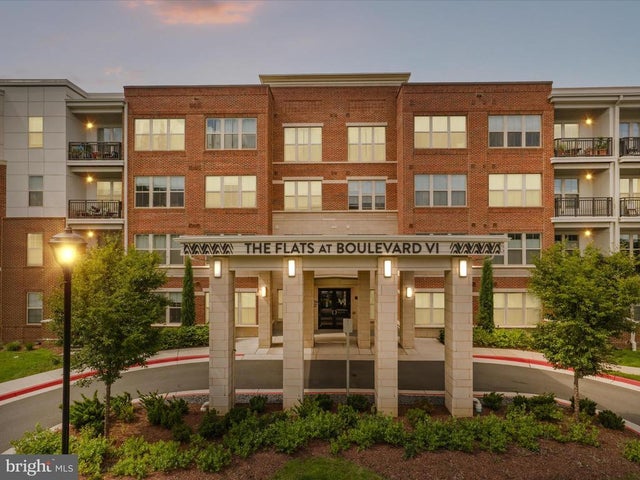 10755 Fairgrounds Dr #223, Fairfax