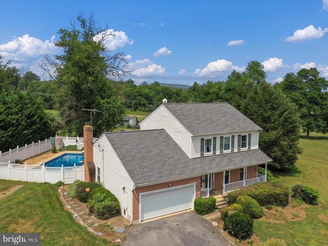 341 Warm Springs Rd, Winchester