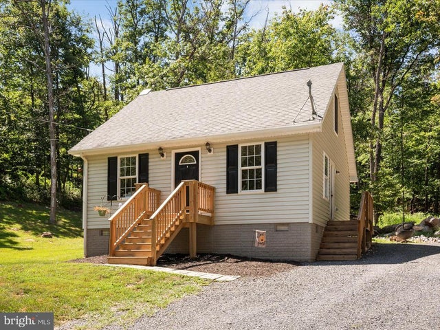 208 Opossum Trl, Winchester