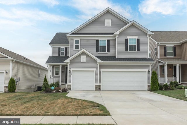 128 Raven Oaks Dr, Winchester