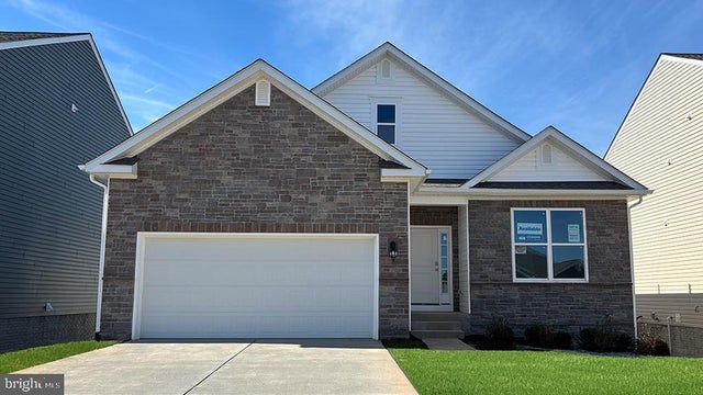 133 Woodford Dr, Stephens City