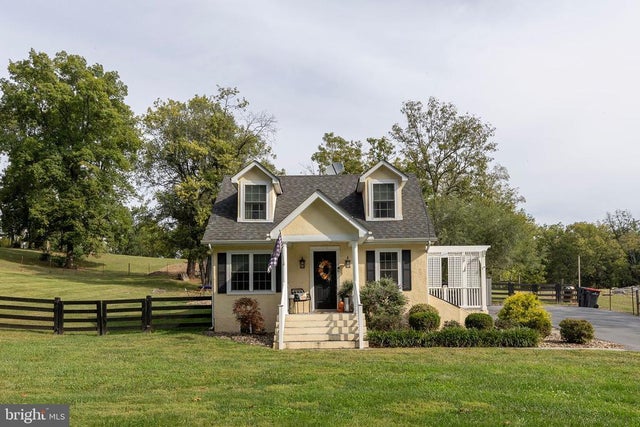 1087 Cedar Hill Rd, Clear Brook