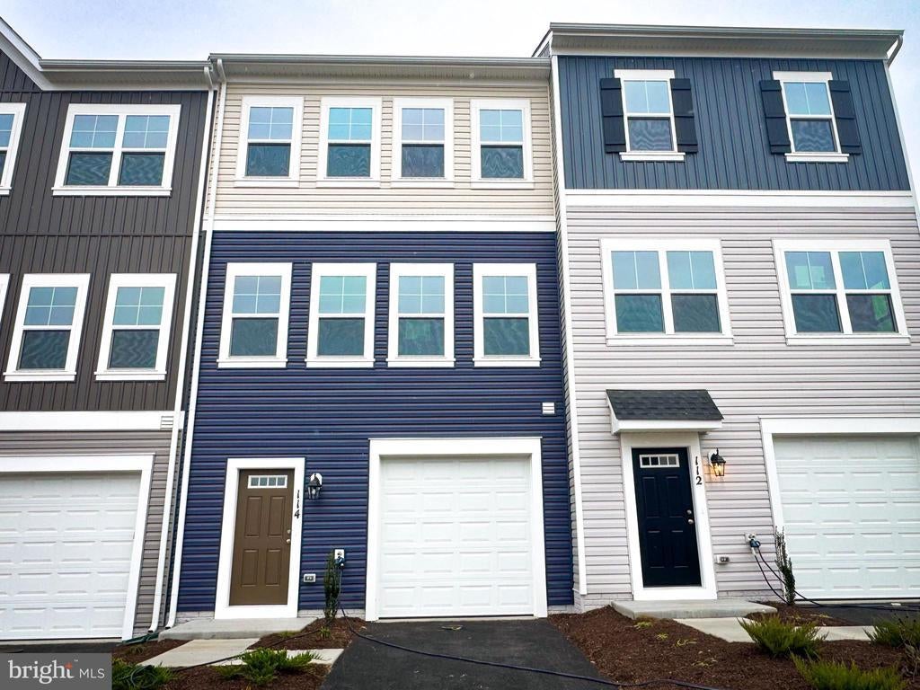 114 Norland Knoll Dr, STEPHENSON