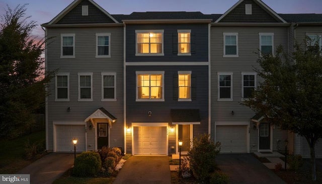 111 Rotunda Dr, Stephenson