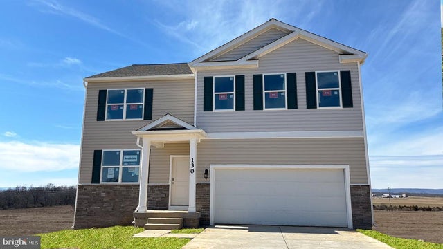 127 Woodford Dr, Stephens City